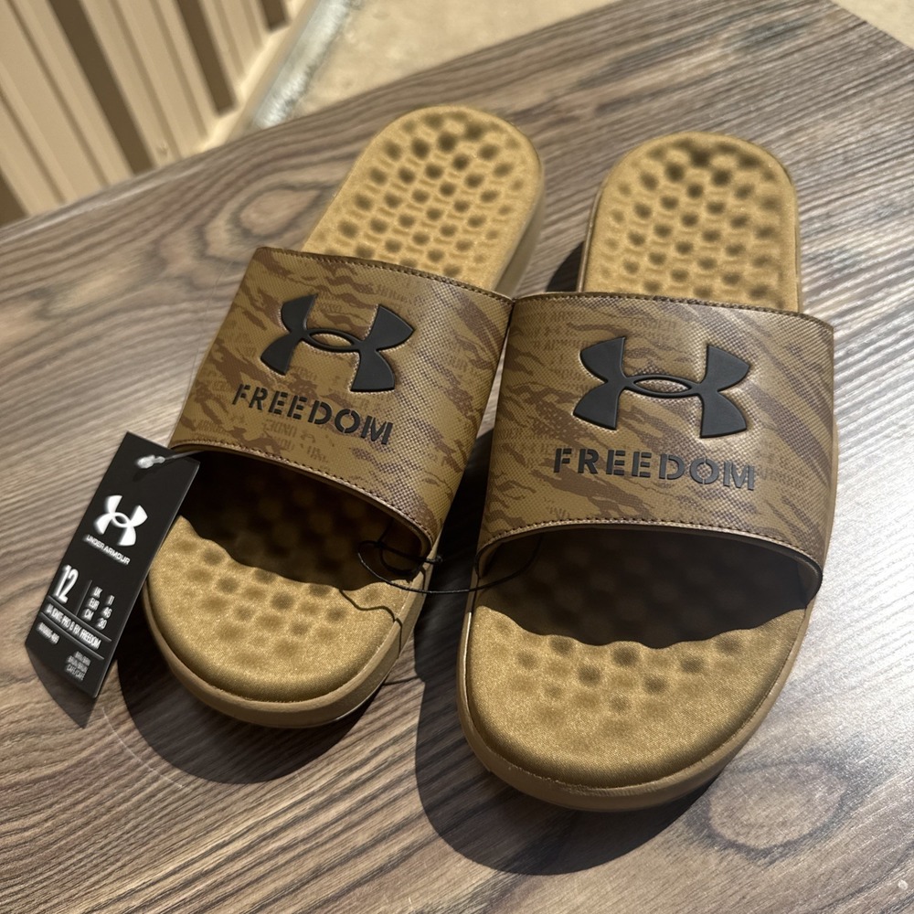 Under Armour Ignite Pro 8 Fix Freedom Slides Men's Size 12 Brown Camo NWT